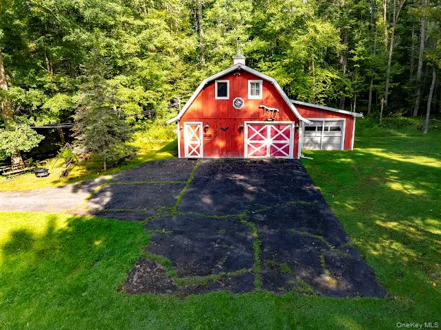 44 Airport Road Eldred, NY 12732