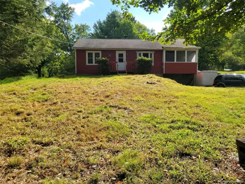 432 Southwoods Drive