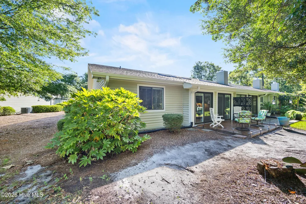 208 Inland Greens Circle Wilmington, NC 28405