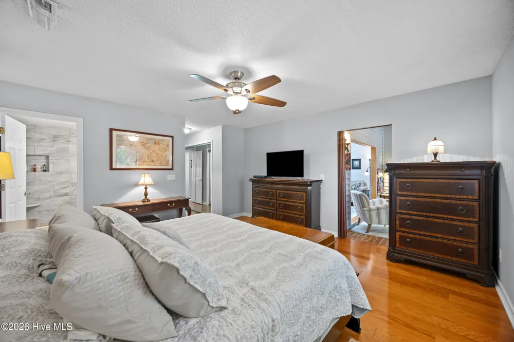 208 Inland Greens Circle Wilmington, NC 28405