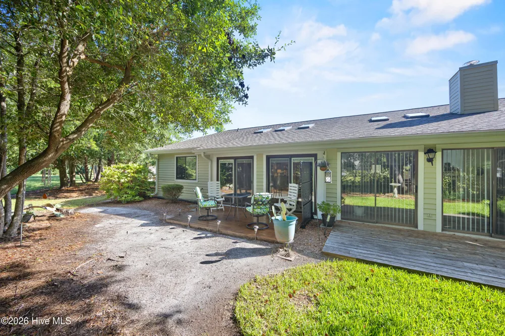 208 Inland Greens Circle Wilmington, NC 28405