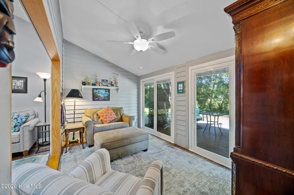 208 Inland Greens Circle Wilmington, NC 28405