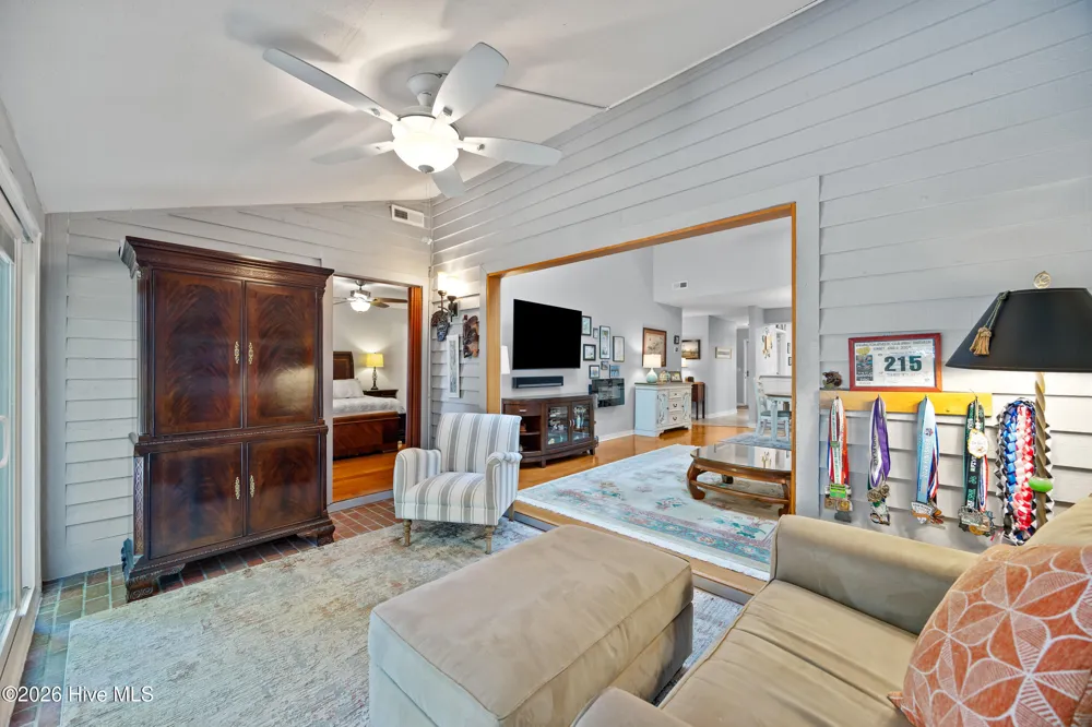 208 Inland Greens Circle Wilmington, NC 28405