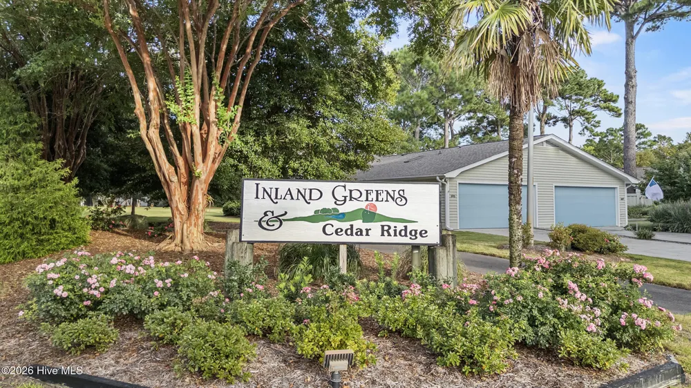 208 Inland Greens Circle Wilmington, NC 28405