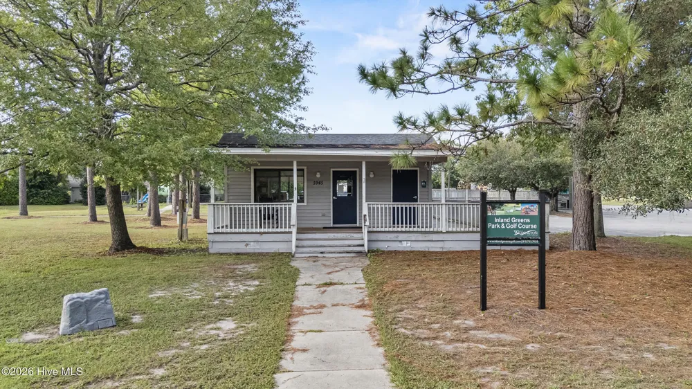 208 Inland Greens Circle Wilmington, NC 28405