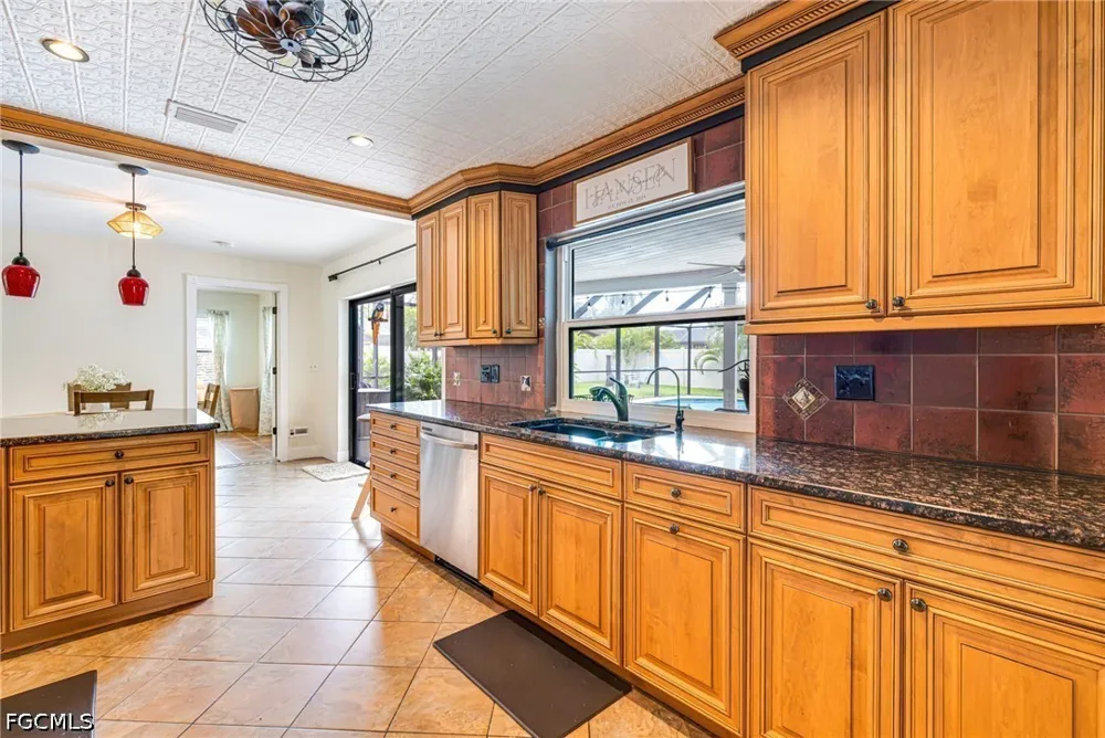 Claret Court Fort Myers, FL 33919