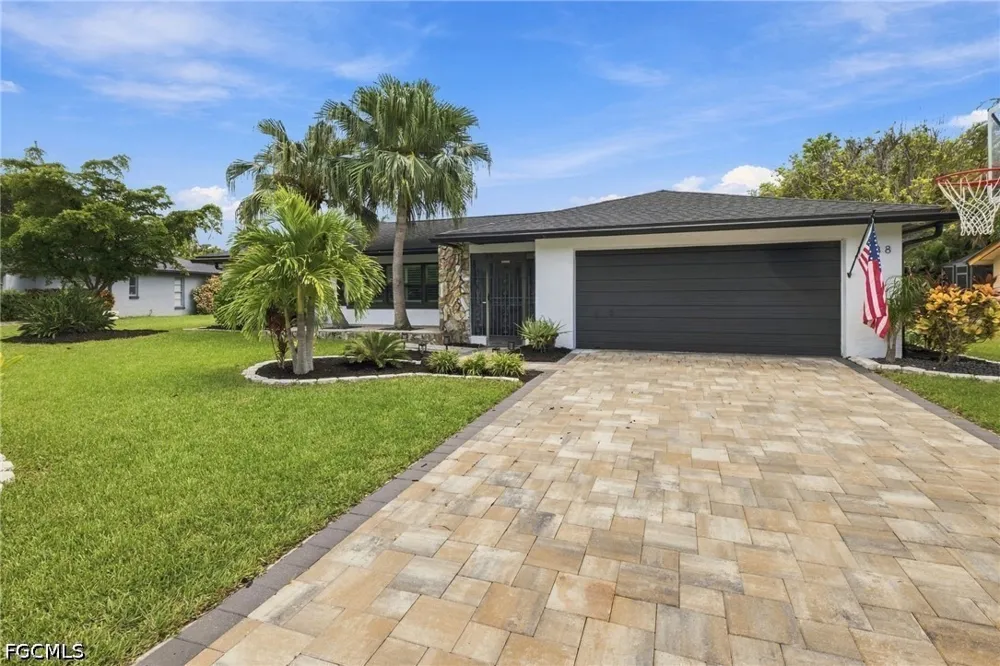 Claret Court Fort Myers, FL 33919