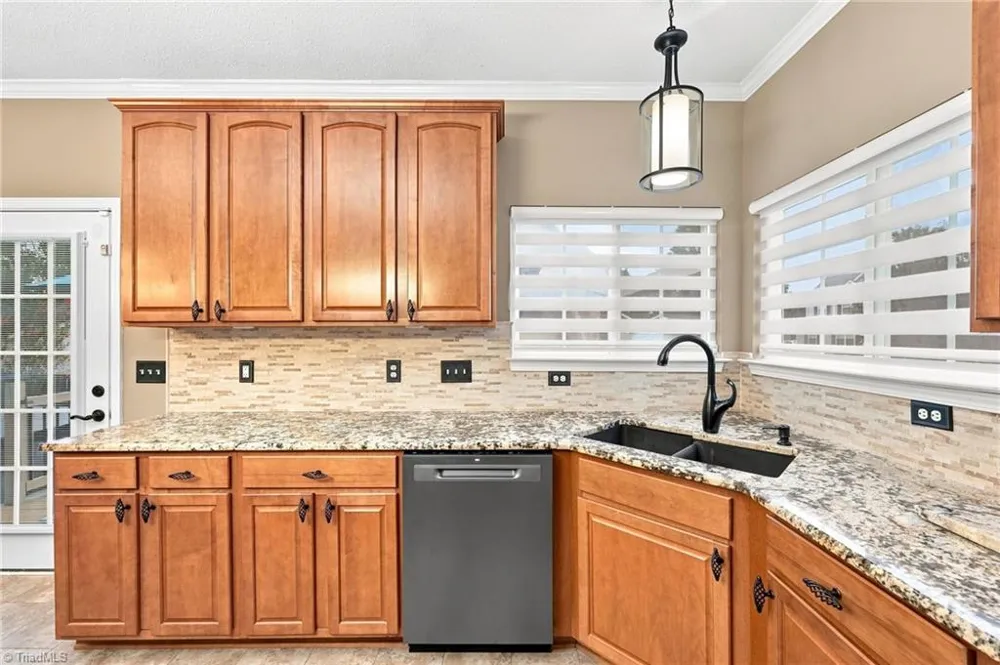 580 Pimlico Circle Whitsett, NC 27377