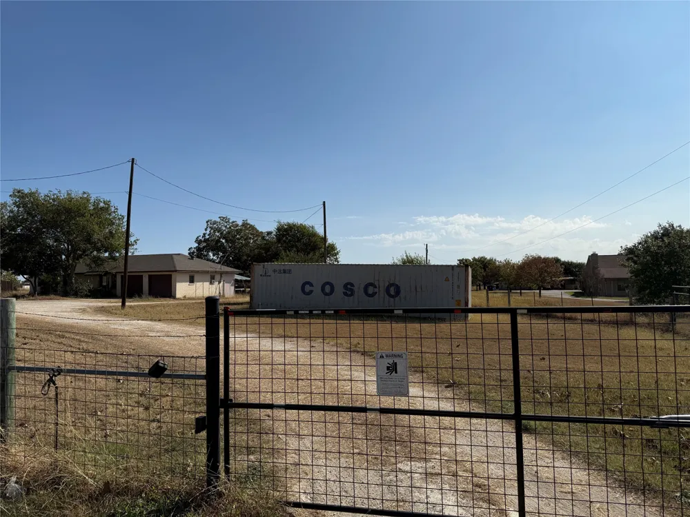 13200 IH 35 Highway Jarrell, TX 76537