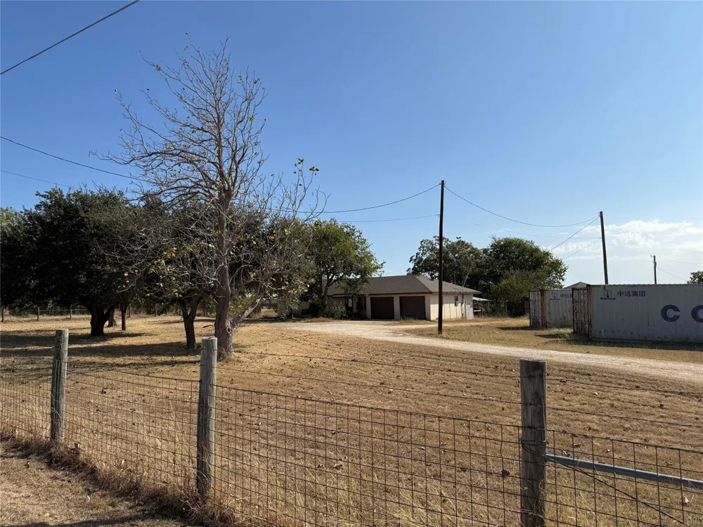 13200 IH 35 Highway Jarrell, TX 76537