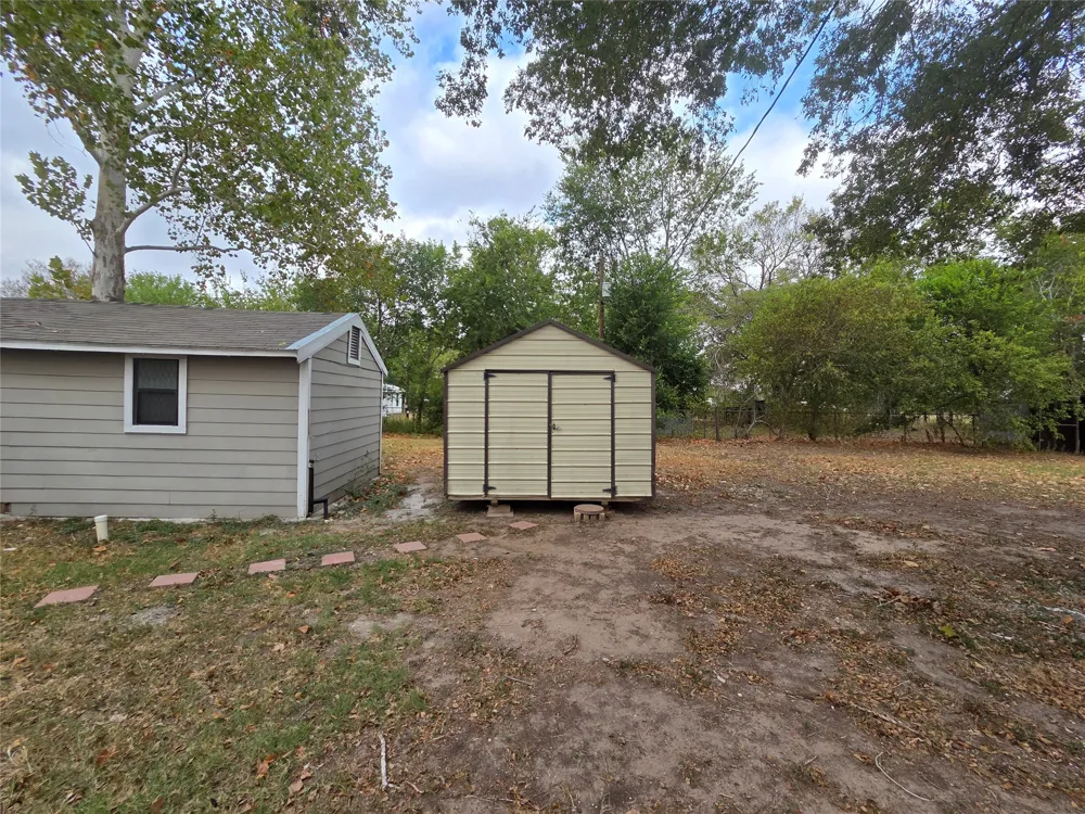 3400 W State Highway 71 La Grange, TX 78945