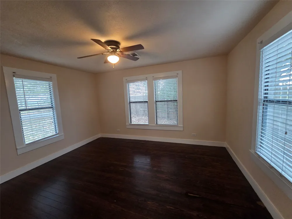 3400 W State Highway 71 La Grange, TX 78945