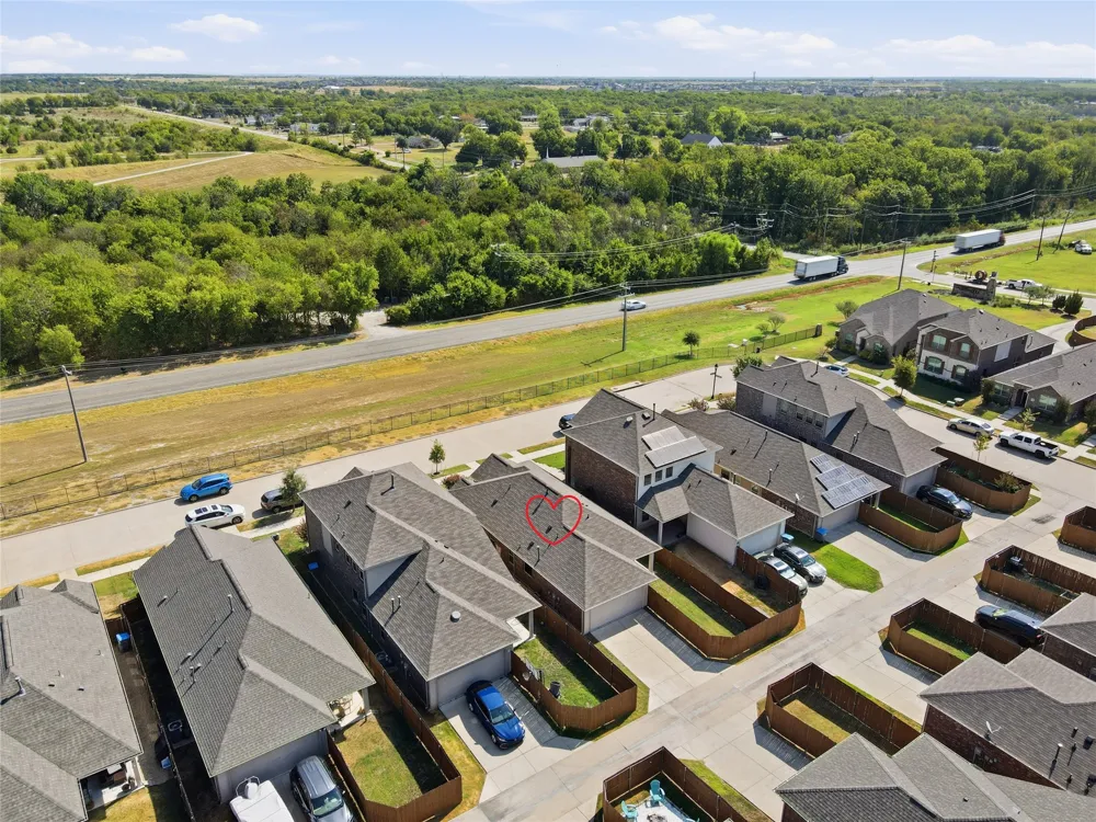 4007 Springfield Lane Heartland, TX 75126
