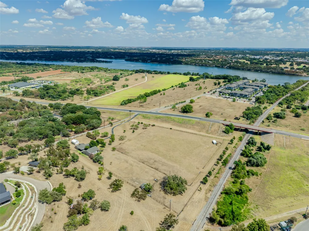 2301 Loop 567 Granbury, TX 76048