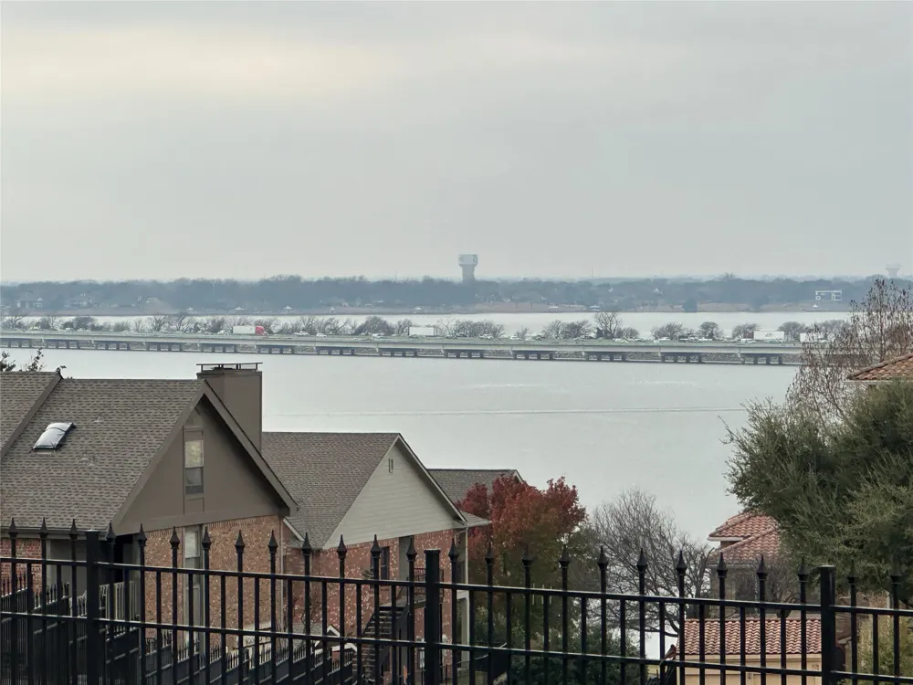 927 Signal Ridge Place Rockwall, TX 75032