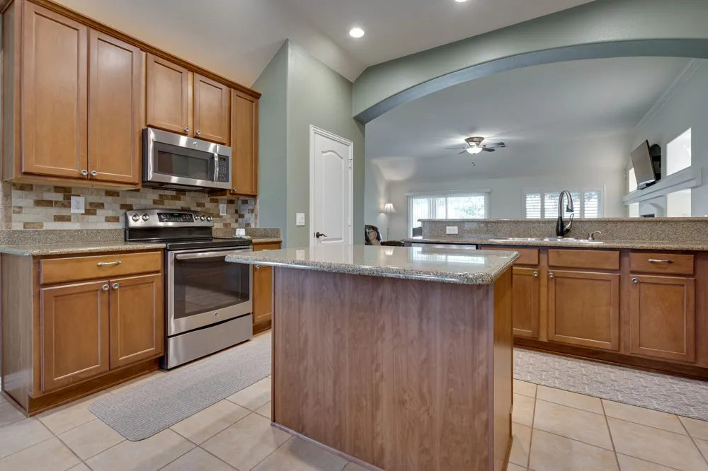 9600 Colbert Cove Denton, TX 76207