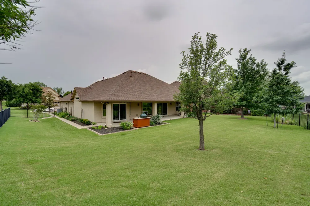 9600 Colbert Cove Denton, TX 76207