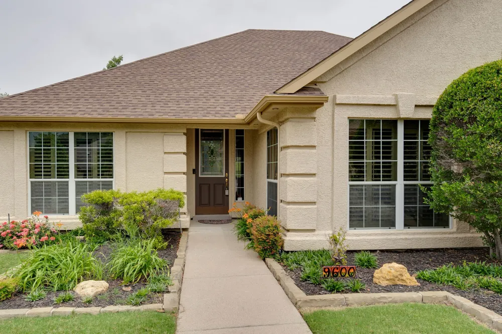 9600 Colbert Cove Denton, TX 76207