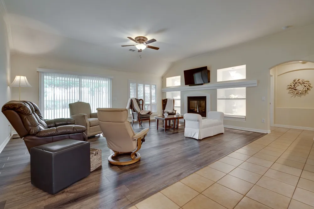 9600 Colbert Cove Denton, TX 76207