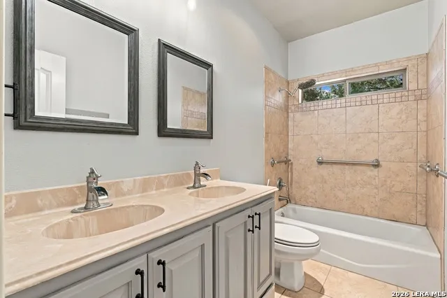1236 Mossy Hollow Spring Branch, TX 78070