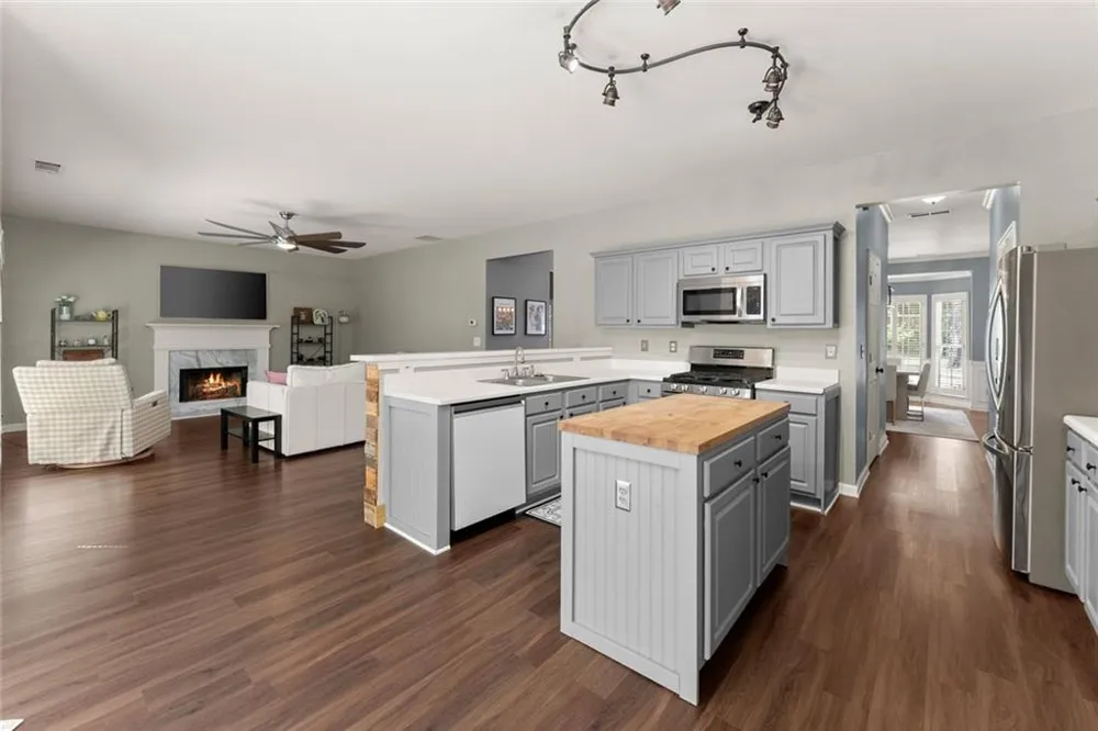 6280 Clear Spring Lane Flowery Branch, GA 30542