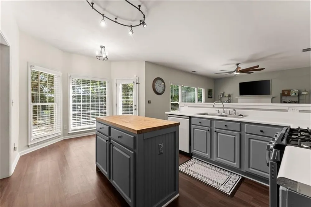 6280 Clear Spring Lane Flowery Branch, GA 30542
