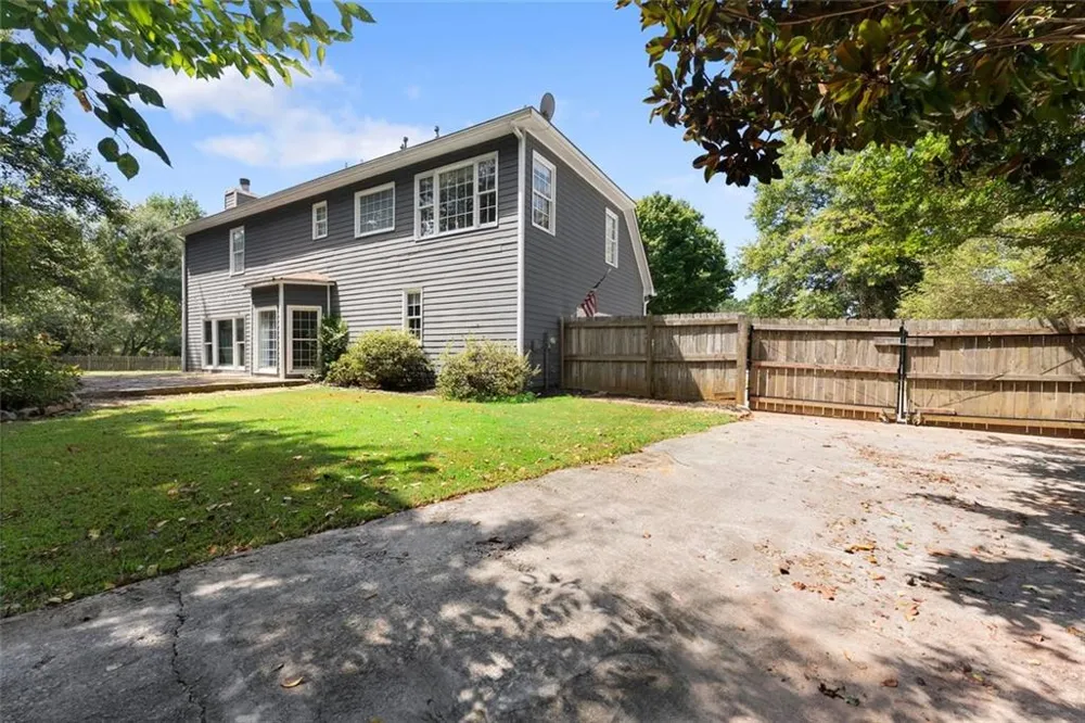 6280 Clear Spring Lane Flowery Branch, GA 30542