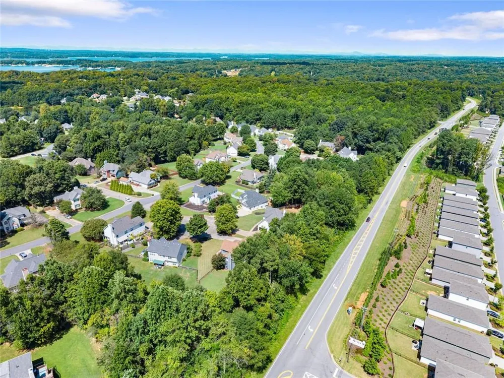 6280 Clear Spring Lane Flowery Branch, GA 30542