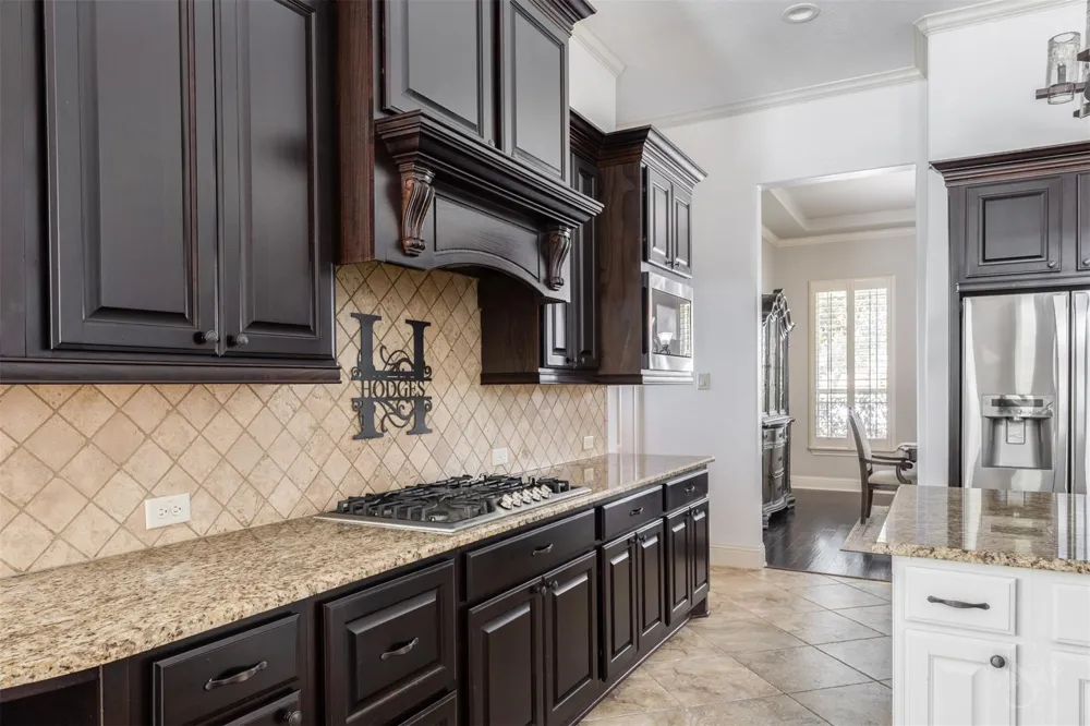5835 Caspian Falls Lane Fulshear, TX 77441
