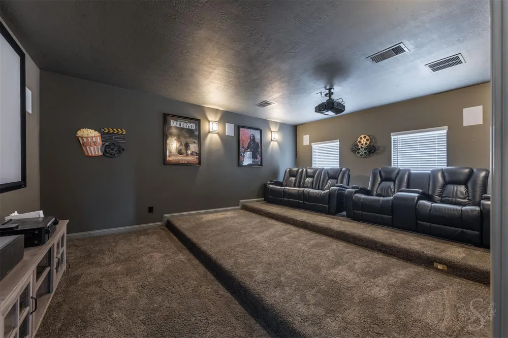 5835 Caspian Falls Lane Fulshear, TX 77441