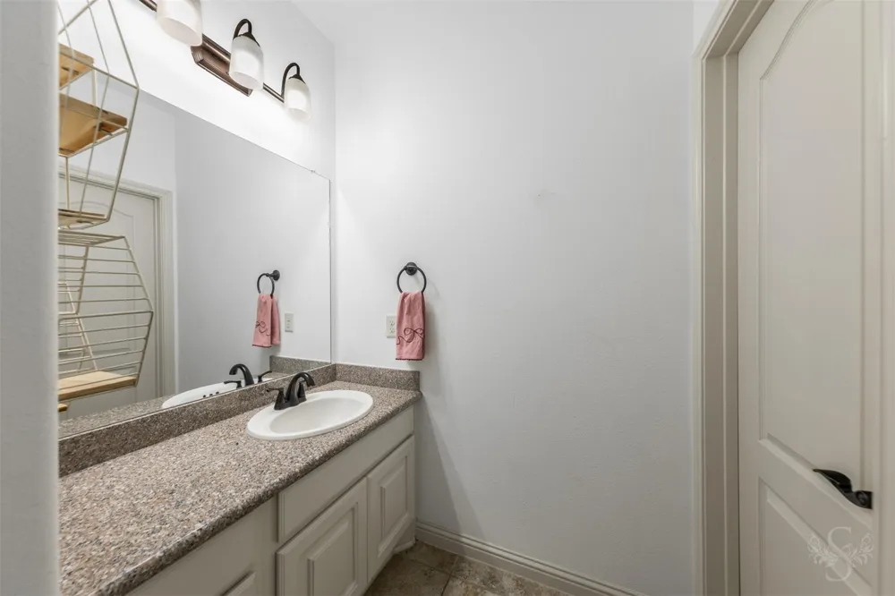 5835 Caspian Falls Lane Fulshear, TX 77441