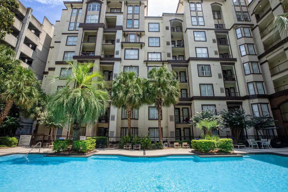 4001 Fannin Street #4517 Houston, TX 77004