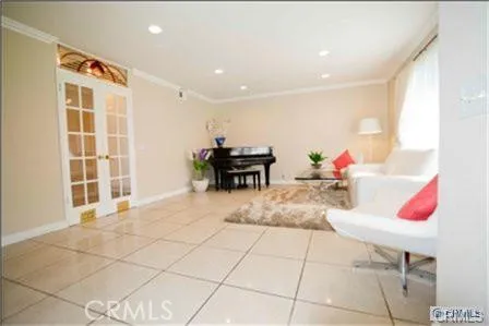 1371 W Cerritos #86 Anaheim, CA 92802