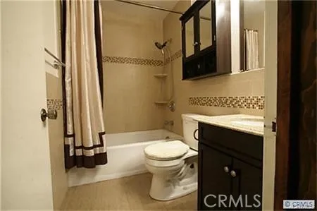 1371 W Cerritos #86 Anaheim, CA 92802
