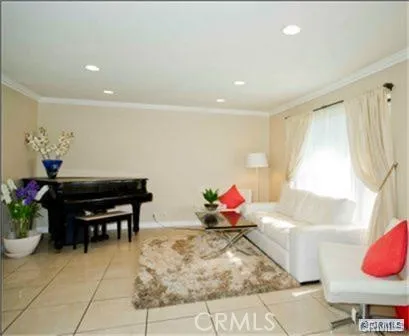 1371 W Cerritos #86 Anaheim, CA 92802