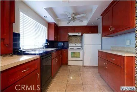 1371 W Cerritos #86 Anaheim, CA 92802