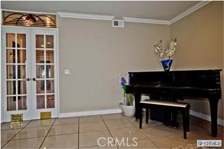 1371 W Cerritos #86 Anaheim, CA 92802