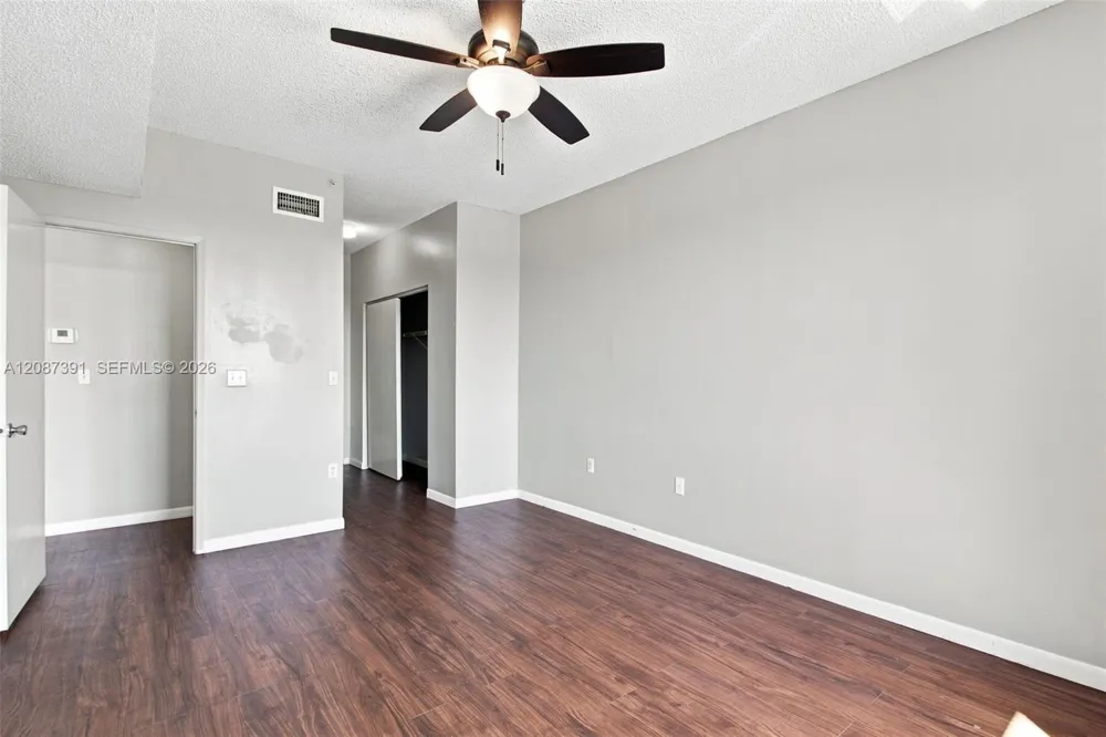 6976 SW 39th St #G304 Davie, FL 33314