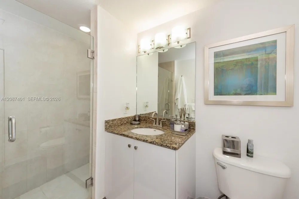 1830 Radius Dr #709 Hollywood, FL 33020