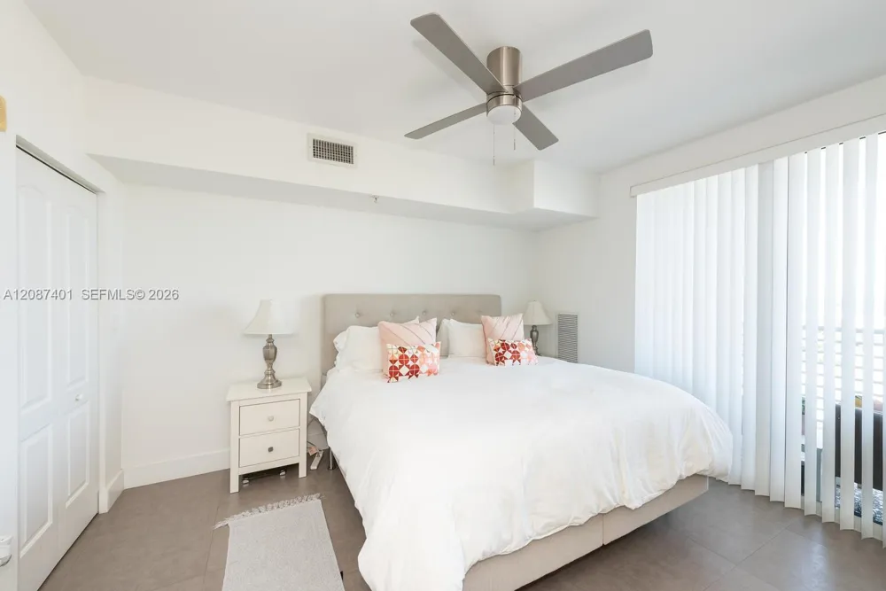 1830 Radius Dr #709 Hollywood, FL 33020