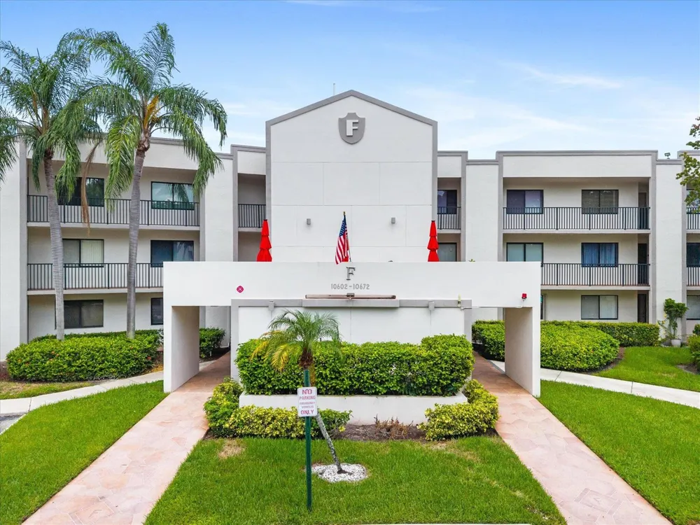10634 W Clairmont Circle Tamarac, FL 33321