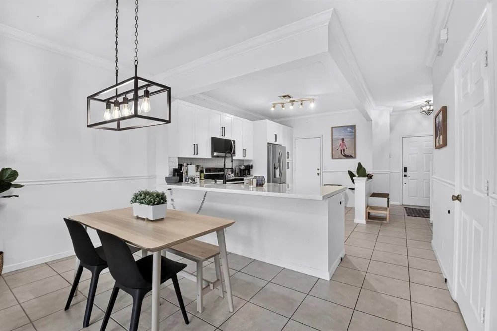 1074 Woodfield Road 