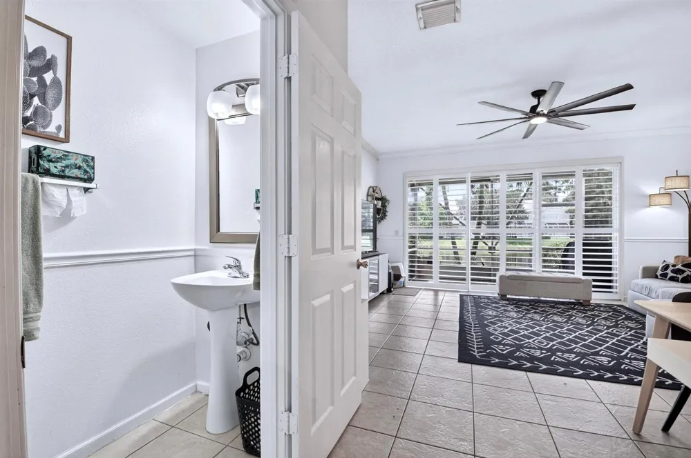 1074 Woodfield Road 