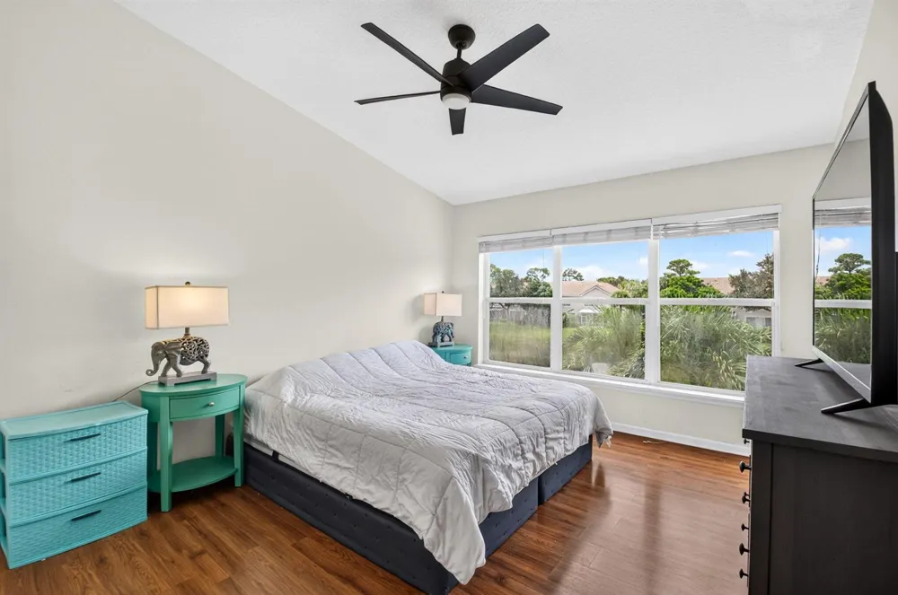 1074 Woodfield Road 