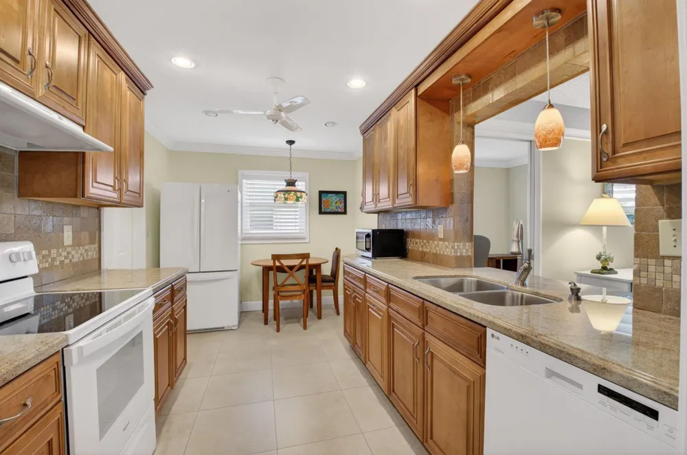 1709 SW 20TH STREET Boynton Beach, FL 33426