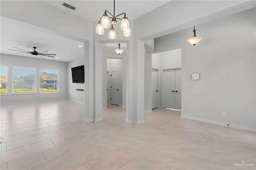 4812 Ensenada Avenue McAllen, TX 78504