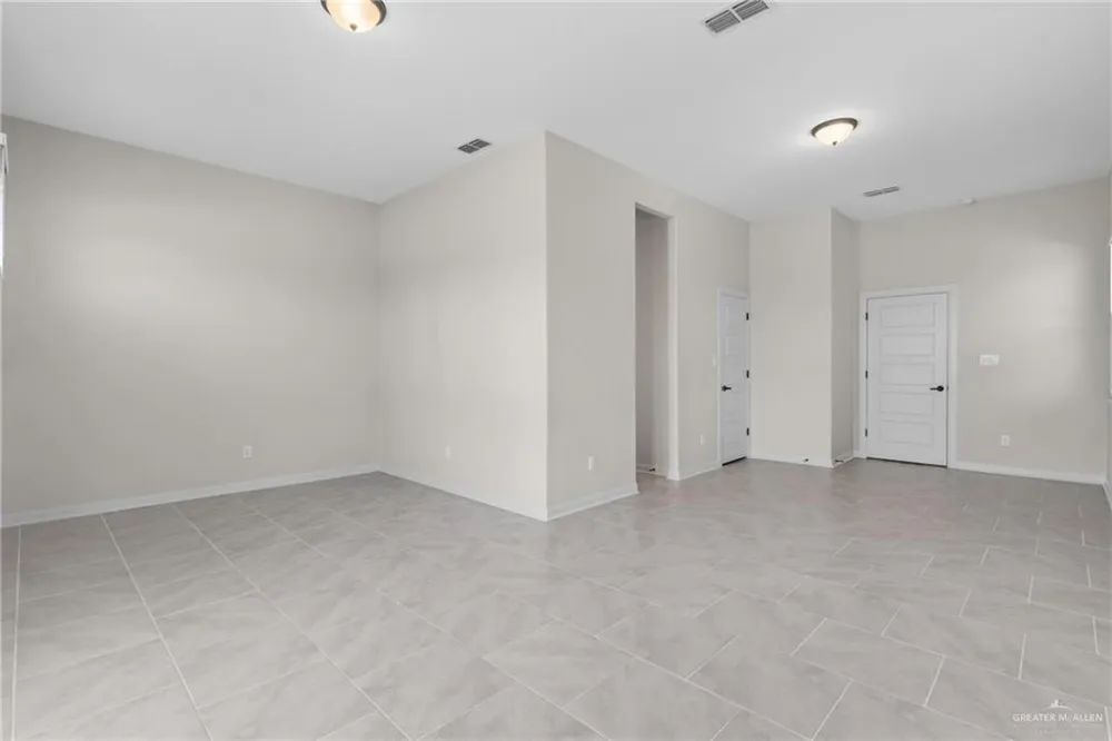 4812 Ensenada Avenue McAllen, TX 78504