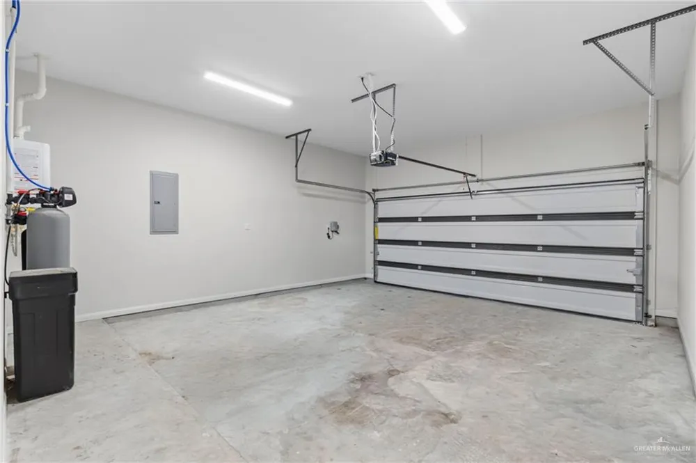 4812 Ensenada Avenue McAllen, TX 78504