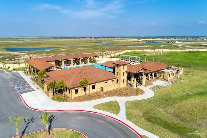 4812 Ensenada Avenue McAllen, TX 78504