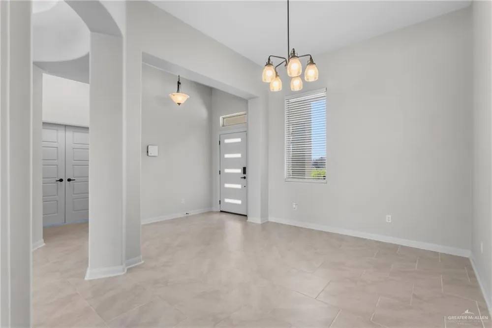 4812 Ensenada Avenue McAllen, TX 78504